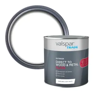 Valspar Trade Pure Brilliant White Gloss Exterior Paint, 2.5L Tin, 30m²