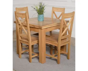 Richmond 90cm - 150cm Square Oak Extending Dining Table and 4 Chairs Dining Set with Berkeley Chairs