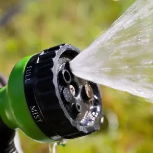 Alivio Expandable Garden Hose Pipe 75ft with 7 Spray Functions, Spray Gun & Connectors - Green