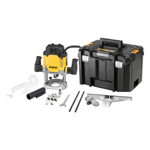 DeWalt 2300W 240V Corded Plunge Router DWE625KT-GB