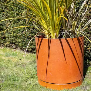 Primrose Matte Rust Limestone Round Planter Pot with Saucer 50cm