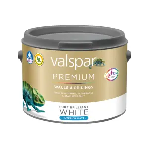 Valspar Premium Walls & Ceilings Pure Brilliant White Matt Emulsion paint, 2.5L