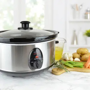 KitchenPerfected 3.5Ltr Oval Slow Cooker- Brushed Steel