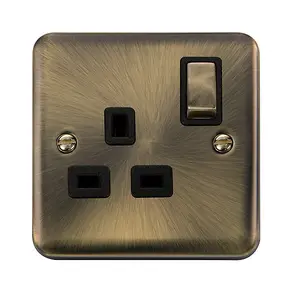 Curved Antique Brass 1 Gang 13A DP Ingot Switched Plug Socket - Black Trim - SE Home