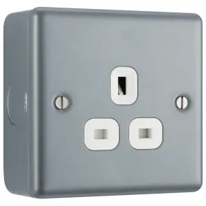 BG Metal Clad Single Unswitched 13A Socket