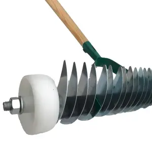 Lawn Aerator Scarifier Head, Effective Manual Lawn Grass Soil Maintenance, Hand Dethatching Rake, Garden Tool (Rolling)