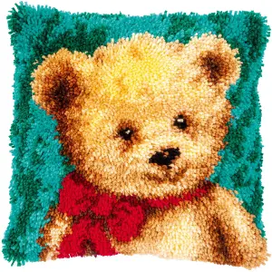 L/HK CUSH LITTLE BEAR - Latch Hook Kit: Cushion: Little Bear - Vervaco