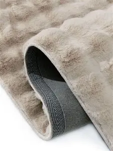 Benuta Nest Fur Rug Dave Beige 80x150 cm - Modern Short Pile Rugs For Every Room