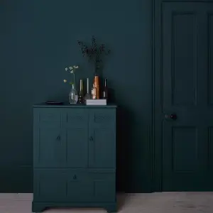 Rust-Oleum Emerald Matt Furniture Paint 750ml