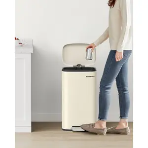 Steel Step On Rubbish Bin - 30L Sand Beige