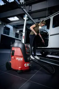 Flex Safety Vacuum Cleaner with Manual Filter Cleaning System 20 Litre Class M VCE 22 M MC V 530.920