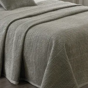 Paoletti Brooklands Quilted Cotton Heavyweight Bedspread