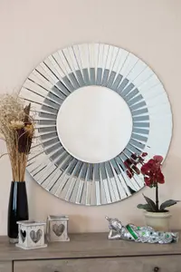 MirrorOutlet All Glass Stylised Round Wall Mirror 80 x 80cm