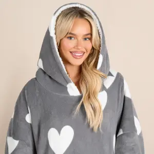 Heart Heated Hoodie Blanket Electric w/Power Bank Sherpa Fleece Throw, Charcoal