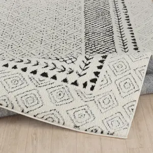 AMBRE Boho Skandi Area Rug 200 x 275 cm