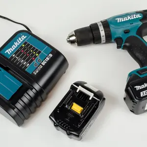 Makita 18V Li-ion Brushed Cordless Combi drill (2 x 3Ah) - DHP453SFE