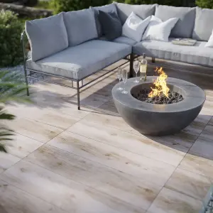 Glade Matt Beech Wood Effect Porcelain Outdoor Tile - Pack of 2, 0.72m² - (L)1205x(W)300