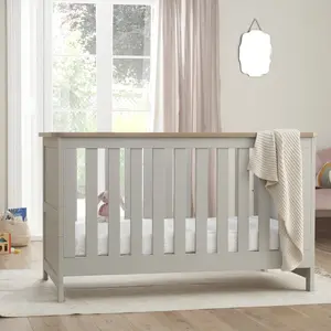 Tutti Bambini Verona Cot Bed Dove Grey/Oak