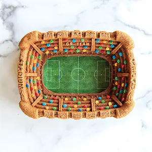 Nordic Ware Party Stadium Cake Pand