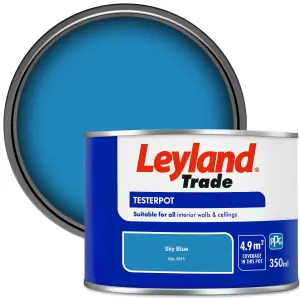 Leyland Trade Vinyl Matt Walls & Ceilings Emulsion Paint Sky Blue (RAL 5015) 350ml Tester