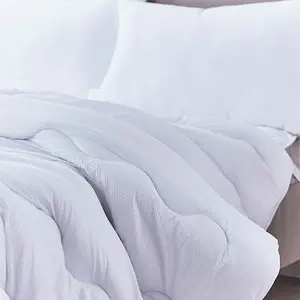 Martex Health & Wellness Seersucker 10.5 Tog Microfibre Duvet