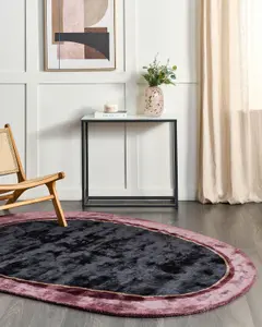 Viscose Area Rug 160 x 230 cm Black PITHORO