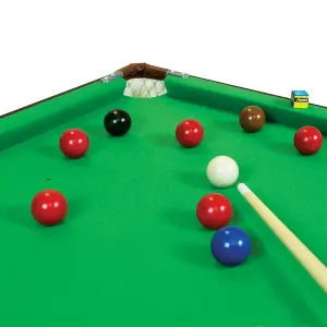 4ft 6in Snooker/Pool Table Green Including Balls & 2 Cues