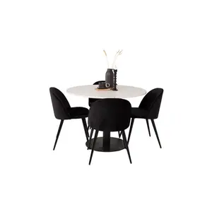 Withernsea Dining Set with 4 Chairs Black / Grey