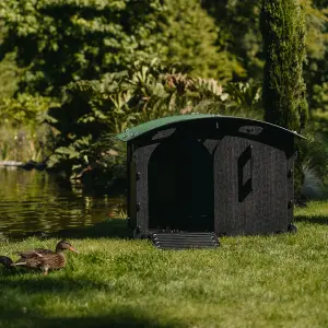 The Nestera Goose / Duck House Large - Recycled Plastic - 25 year warranty