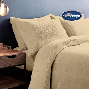 Silentnight Cosy Teddy Fleece Duvet Set Beige / Double - 2 Pillowcases (45 x 80 cm)