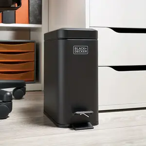 BLACK+DECKER 5L Black Pedal Bin with Soft Close Lid