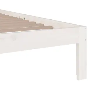 Berkfield Bed Frame White Solid Wood 135x190 cm Double