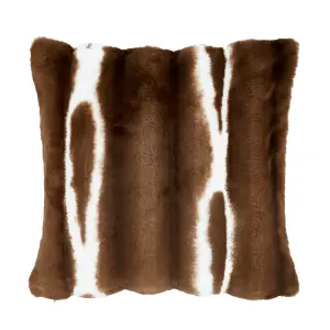 Catherine Lansfield Flint Cosy Faux Fur 45x45 cm Cushion Chocolate