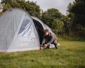 Vango Beta 550XL 5-Man, 3-Pole Tunnel Tent - Mineral Green