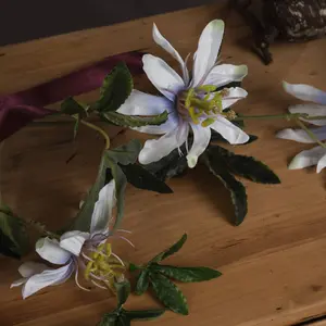 UK Homeliving Passion Flower Spray