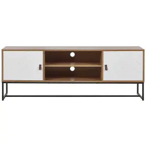 Beliani Traditional TV Stand Light Wood NUEVA