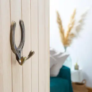 Hammer & Tongs - Horse Shoe Double Coat Hook - W100mm x H110mm - Brass