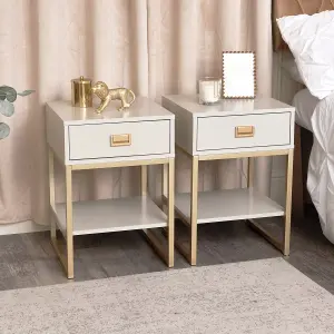 Melody Maison Large 3 Drawer Chest of Drawers and Pair of Bedside Tables - Elle Stone Range