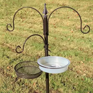 Metal Bird Feeding Station with Stabilizer Stand