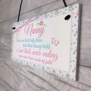 Red Ocean Nanny Heart Of Gold Birthday Gift Sign Chic Cute Nan Nanny Grandmother Special Keepsake