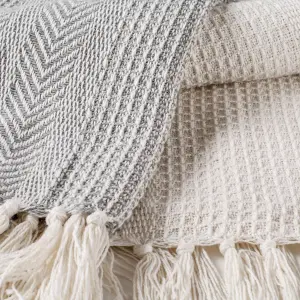 Ehc Premium Pack of 2 Cross-Stitch Throws for Sofa / Chair Blanket,125 x 150cm - Grey / Ivory