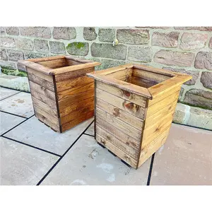 Traditional Large Windsor Wooden Planter x 2