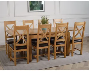 Richmond 140cm - 220cm Oak Extending Dining Table and 8 Chairs Dining Set with Berkeley Brown Leather Chairs