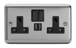 Varilight XS5U2SB 13A Socket 2-Gang With USB Black