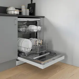 FS60DISHUK Freestanding Full size Dishwasher - White