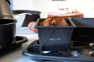 MasterClass Non-Stick 1lb Box Sided Loaf Pan