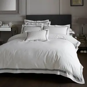 Amberwood Cotton Blend, Polyester Solid Colour Duvet Cover with Pillowcases White/Black / Super King Duvet Cover + 2 Standard Pillowcases