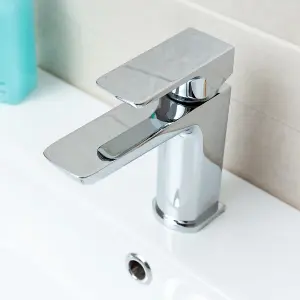 Zoia Chrome Basin Mono Mixer Tap with Waste