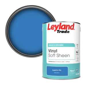 Leyland Trade Vinyl Soft Sheen Walls & Ceilings Emulsion Paint Sapphire Sky (PPG1243-6) - 5L