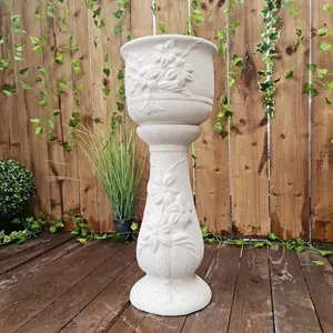 Floral design Sandstone Garden Jardiniere